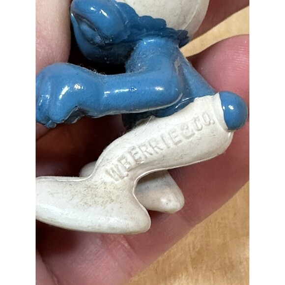 Smurf Figurine Smurfs Pencil Holder Boy  1981 W. Berrie & Co Peyo Hong Kong - Picture 6 of 7